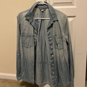 Tommy Hilfiger blue button down shirt